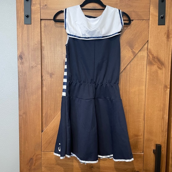 Sassy sailor costume size 8-10 - Picture 7 of 8